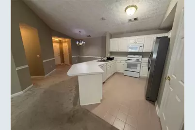 1001 Holly Drive #207, Gainesville, GA 30501 - Photo 7