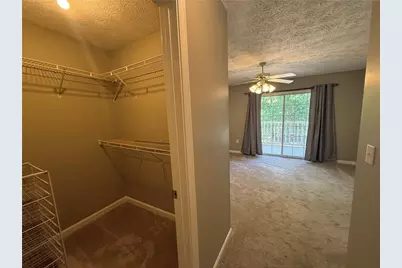 1001 Holly Drive #207, Gainesville, GA 30501 - Photo 11