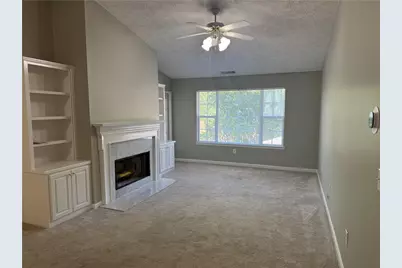 1001 Holly Drive #207, Gainesville, GA 30501 - Photo 3