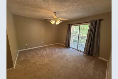 1001 Holly Drive #207, Gainesville, GA 30501 - Photo 9