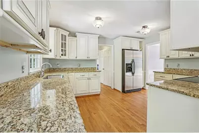4683 Oberlin Way, Marietta, GA 30068 - Photo 13
