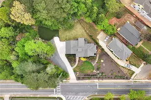 96 Woodstock Rd, Roswell, GA 30075 - Photo 69