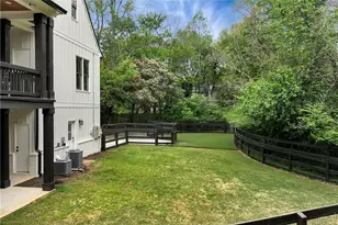 96 Woodstock Rd, Roswell, GA 30075 - Photo 57