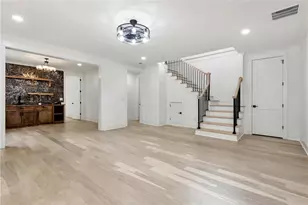 96 Woodstock Rd, Roswell, GA 30075 - Photo 43