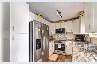 70 Grove Creek Drive, Locust Grove, GA 30248 - Photo 5