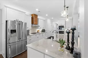 545 Rokeby Dr, Woodstock, GA 30188 - Photo 5