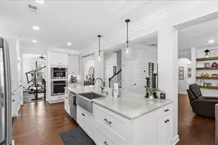 545 Rokeby Dr, Woodstock, GA 30188 - Photo 7