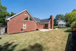 5355 Flowering Dogwood Ct, Powder Springs, GA 30127 - Photo 3