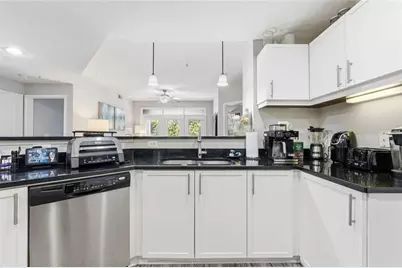 390 17th NW #2035, Atlanta, GA 30363 - Photo 9