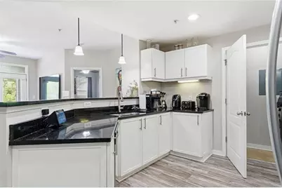 390 17th NW #2035, Atlanta, GA 30363 - Photo 5