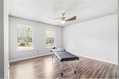 145 Shadybrook Lane SW, Atlanta, GA 30331 - Photo 31