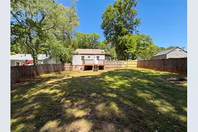 1918 Spring Avenue, Atlanta, GA 30344 - Photo 17
