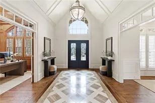 135 Foxhollow Tr, Alpharetta, GA 30004 - Photo 7