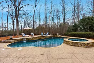 135 Foxhollow Tr, Alpharetta, GA 30004 - Photo 33