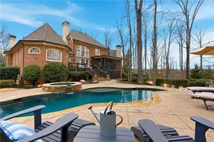 135 Foxhollow Tr, Alpharetta, GA 30004 - Photo 35