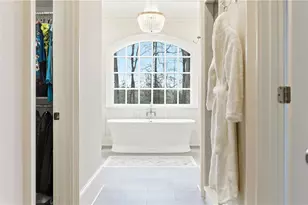 135 Foxhollow Tr, Alpharetta, GA 30004 - Photo 45