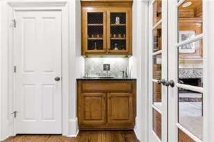 135 Foxhollow Tr, Alpharetta, GA 30004 - Photo 49