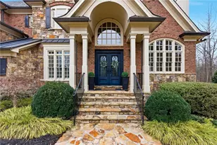 135 Foxhollow Tr, Alpharetta, GA 30004 - Photo 5