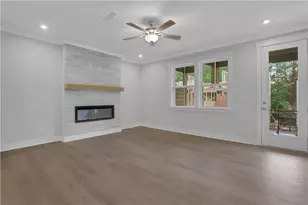 114 Bridgecrest Rd, Roswell, GA 30075 - Photo 11
