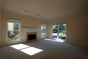 4003 Arborwood Ln, Tucker, GA 30084 - Photo 7