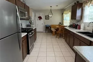 3957 Wintersweet Dr, Decatur, GA 30034 - Photo 3