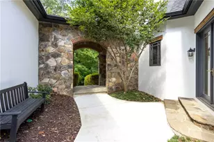 1395 Hearst Dr NE, Brookhaven, GA 30319 - Photo 27