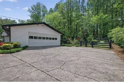 755 E Hembree Crossing, Roswell, GA 30076 - Photo 31