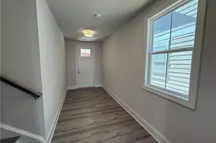 1652 Crestcreek Ct, Marietta, GA 30008 - Photo 3