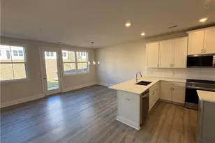 1652 Crestcreek Ct, Marietta, GA 30008 - Photo 5
