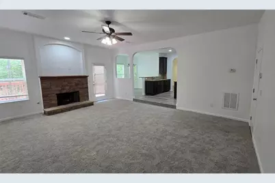 60 Torero, Newnan, GA 30263 - Photo 5