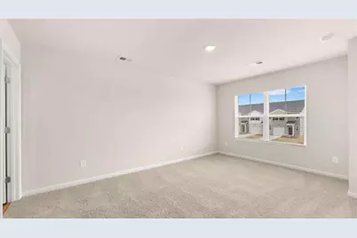 214 Kenmore Circle, Perry, GA 31069 - Photo 9
