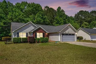 203 Plantation Trail, Griffin, GA 30223 - Photo 3
