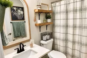 995 Sienna Dr, Cumming, GA 30040 - Photo 9