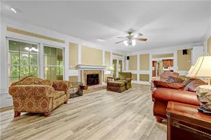 2016 Mountain Creek Dr, Stone Mountain, GA 30087 - Photo 17