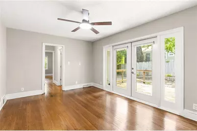 1661 Brewer Boulevard SW, Atlanta, GA 30310 - Photo 17
