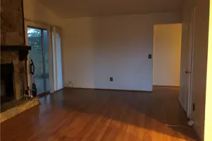 4817 Mainstreet Valley Trce, Stone Mountain, GA 30088 - Photo 3