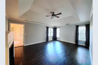 2242 Lenox Walk NE, Atlanta, GA 30319 - Photo 37