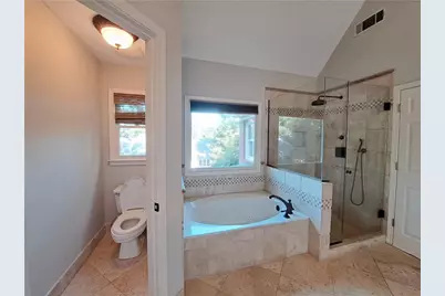 2242 Lenox Walk NE, Atlanta, GA 30319 - Photo 45