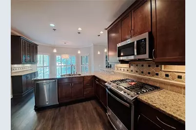 2242 Lenox Walk NE, Atlanta, GA 30319 - Photo 17