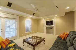 2242 Lenox Walk NE, Atlanta, GA 30319 - Photo 59