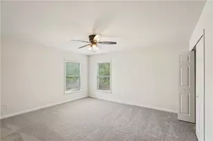 8967 Crest View Cir, Union City, GA 30291 - Photo 9