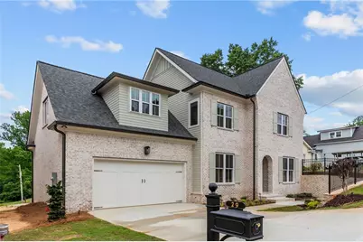 29 E Park Street, Buford, GA 30518 - Photo 3
