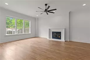 29 E Park St, Buford, GA 30518 - Photo 27