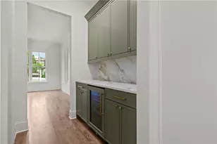 29 E Park St, Buford, GA 30518 - Photo 17