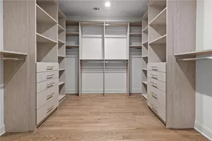 29 E Park St, Buford, GA 30518 - Photo 41