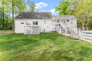 1407 Dixon Bridge Rd, Maysville, GA 30558 - Photo 27
