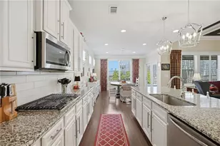5040 Mirror Lake Dr, Cumming, GA 30028 - Photo 17