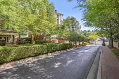 3635 E Paces Circle NE #1211, Atlanta, GA 30326 - Photo 45