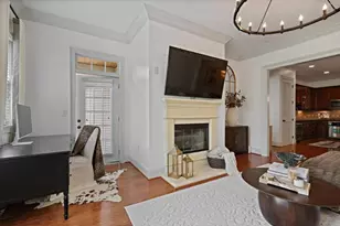 3635 E Paces Circle NE, Atlanta, GA 30326 - Photo 7