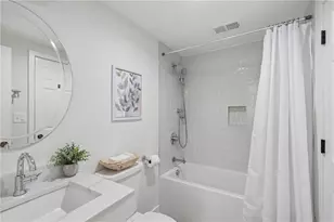 950 Ivy Falls Dr, Atlanta, GA 30328 - Photo 41